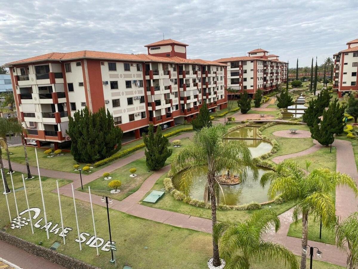 Flat Beira Lago No Centro De Bsb Brasília Exterior foto