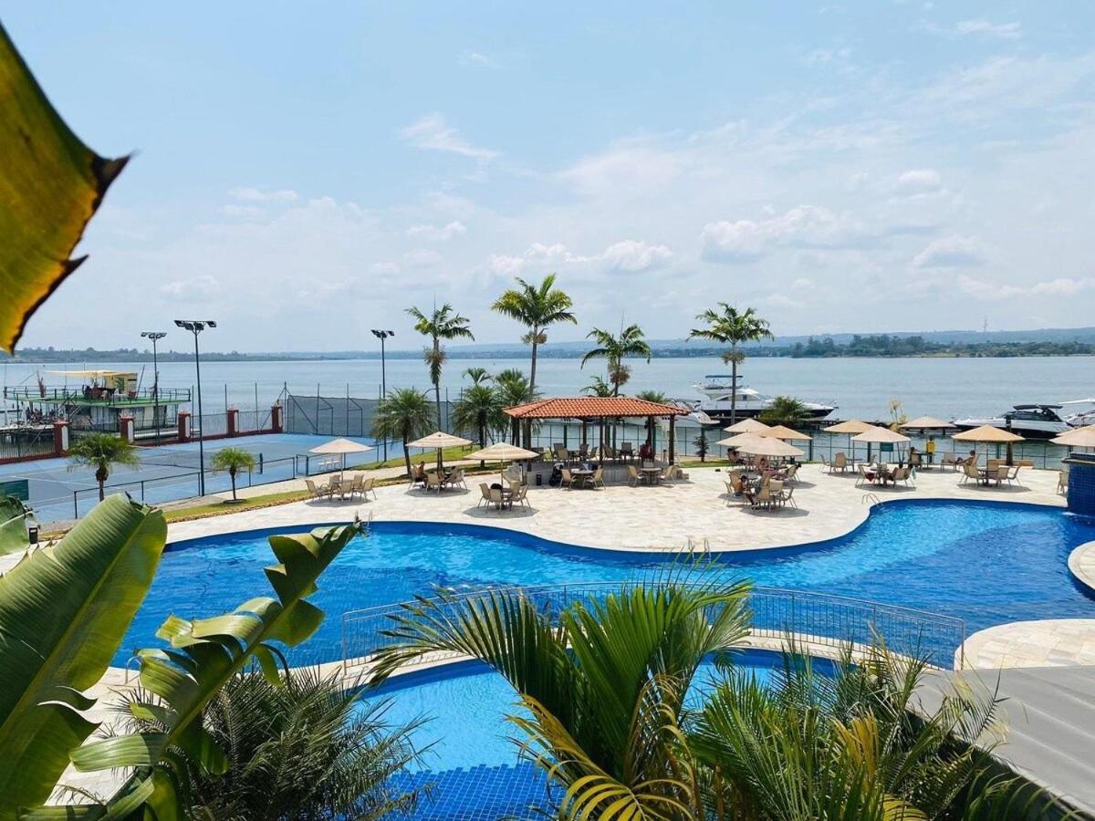 Flat Beira Lago No Centro De Bsb Brasília Exterior foto